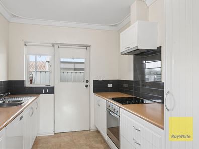 1/11 Drabble Road, Scarborough WA 6019