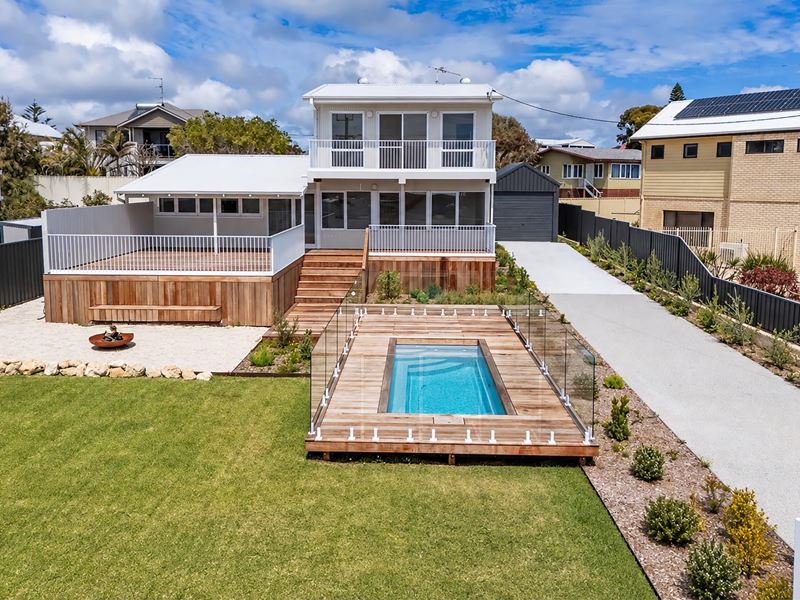 25 Leander Street, Falcon WA 6210