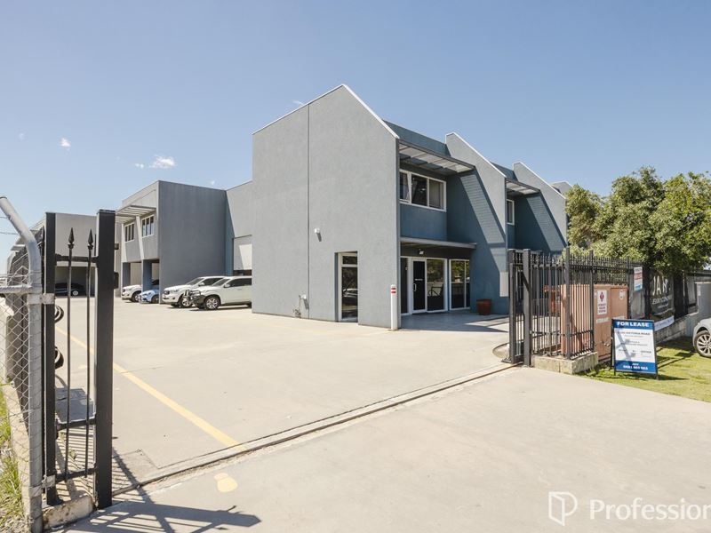2/305 Victoria Rd, Malaga