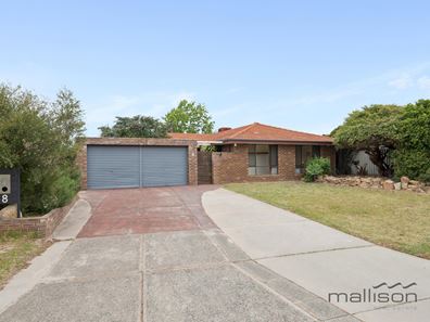 8 Dorset Place, Thornlie WA 6108