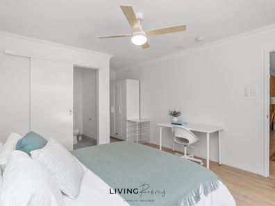 Room/4  21 Azelia Street, Alexander Heights WA 6064