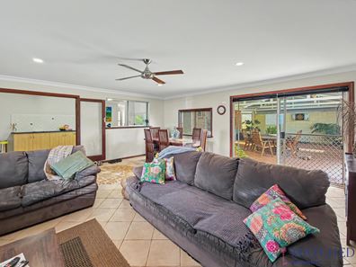 424 Chapman Road, Bluff Point WA 6530