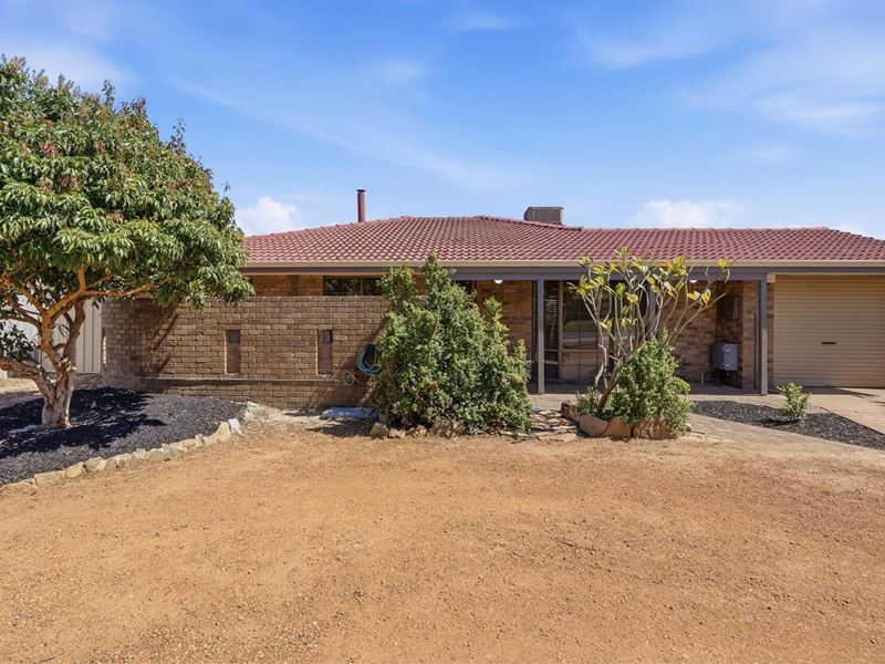 11 Citrus Grove, High Wycombe WA 6057