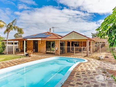 24 Reveley Street, Waikiki WA 6169