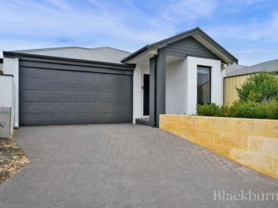 12 McCarthy Way, Landsdale WA 6065
