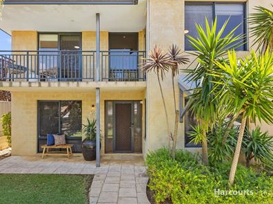 30 Kay Street, Scarborough WA 6019