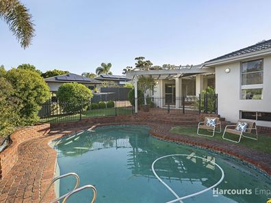 4 Humbert Street, Woodlands WA 6018