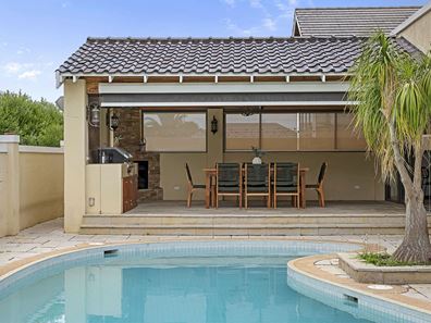 5 Karla Place, City Beach WA 6015