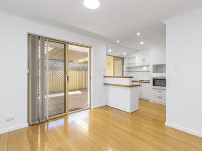 2/201 Waterloo Street, Tuart Hill WA 6060