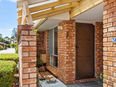 9/11 Point Walter Road, Bicton WA 6157