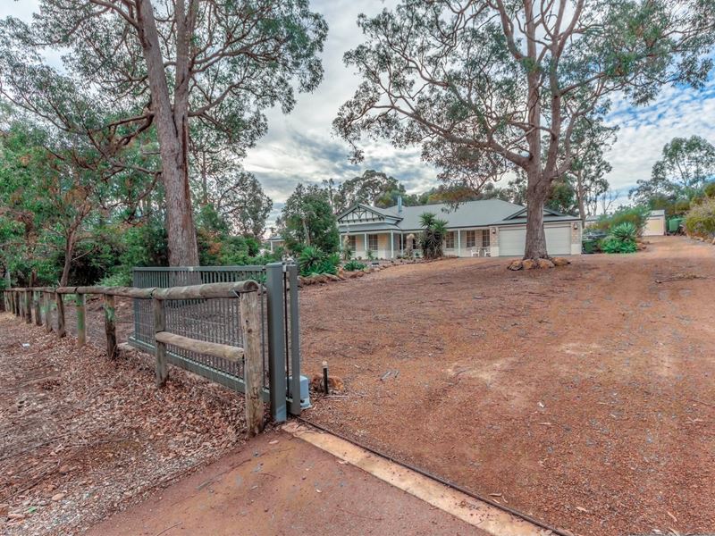 62 Coral Vine Loop, Jarrahdale WA 6124