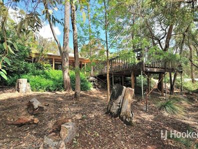 170 Elizabeth Avenue, Mundaring WA 6073