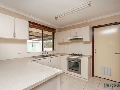 1 Bell Court, Armadale WA 6112