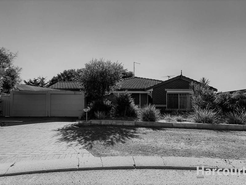 10 Railton Place, Dudley Park WA 6210