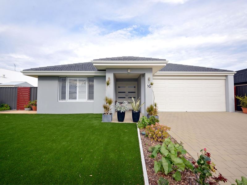 16 Daytona Road, Yanchep