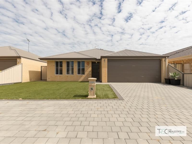 44 Pinegrove Vista, Meadow Springs