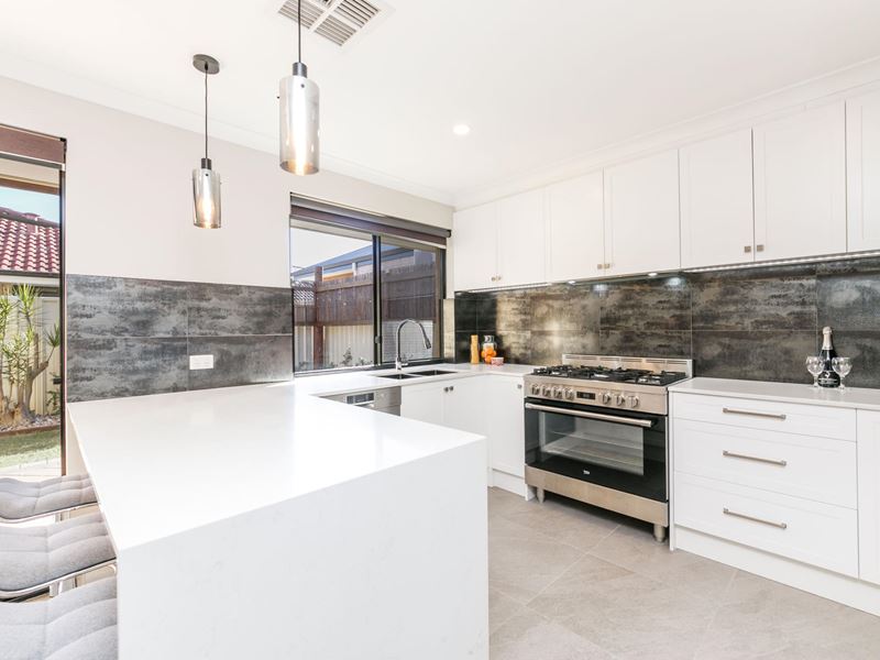 14A Zlinya Circle, Spearwood
