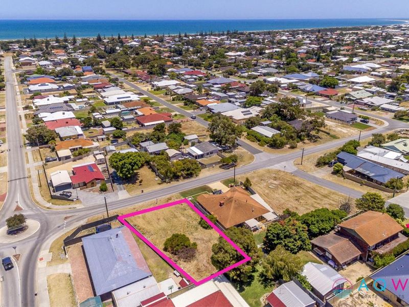 13 Marlin Way, Golden Bay