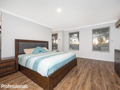 24 Howitzer Turn, Byford WA 6122