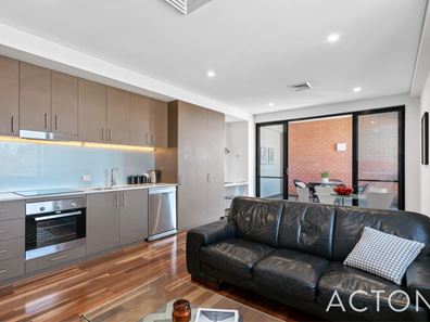 2/34 Eighth Avenue, Maylands WA 6051