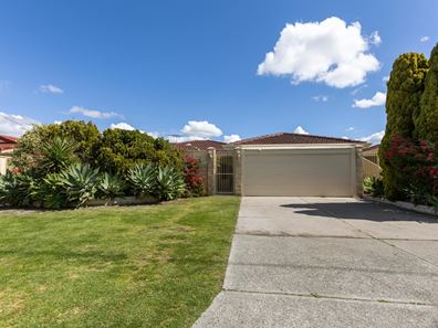 25 Murdoch Road, Thornlie WA 6108