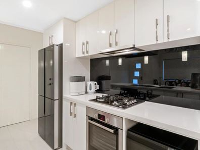 4A Hewett Way, Balga WA 6061