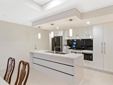 4A Hewett Way, Balga WA 6061