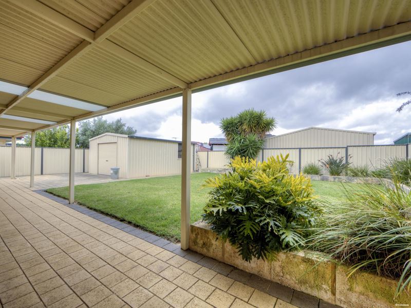 12 Seville Road, Forrestfield