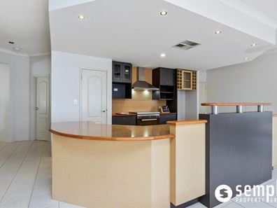 28 Brennan Avenue, Canning Vale WA 6155