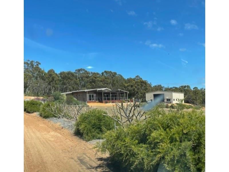 91 Sandalford Drive, Chittering
