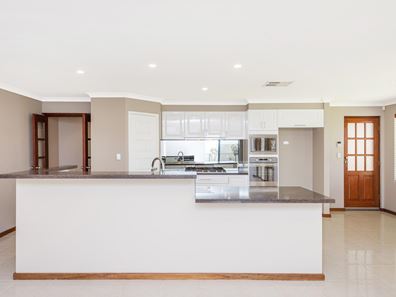 24 Kendall Blvd, Baldivis WA 6171