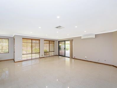 24 Kendall Blvd, Baldivis WA 6171