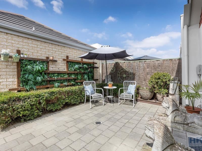 23 Riverland Drive, Ellenbrook