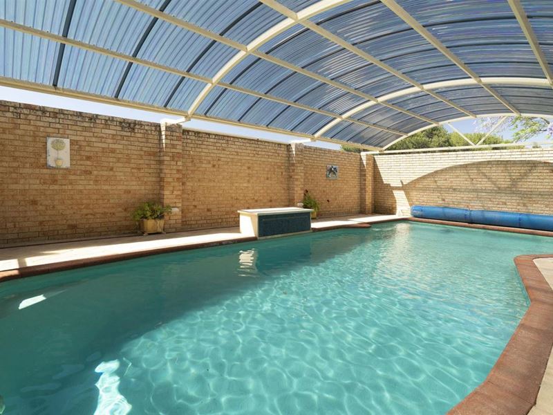 15 Le Souef Drive, Kardinya