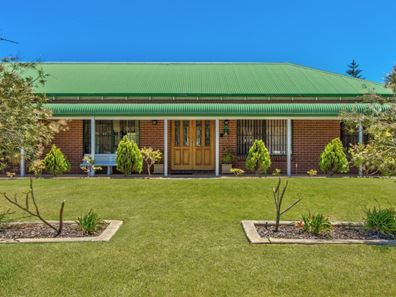 14 Palm Drive, Warnbro WA 6169