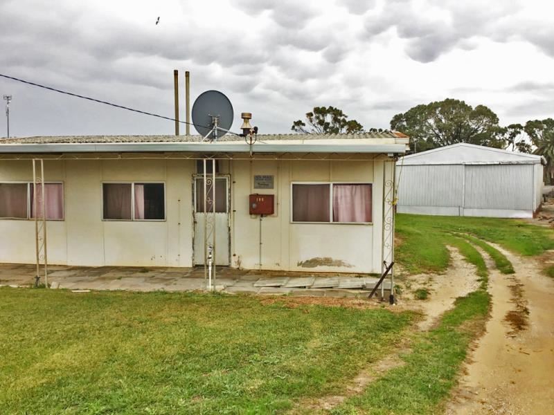 32 Bonham Street, Leeman