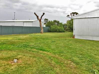 32 Bonham Street, Leeman WA 6514