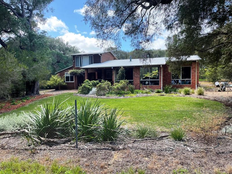 8 Mayflower Place, East Augusta