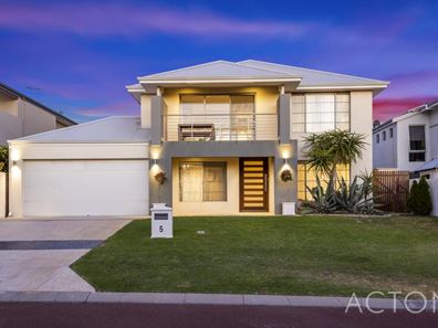 5 Talara Circuit, Mindarie WA 6030