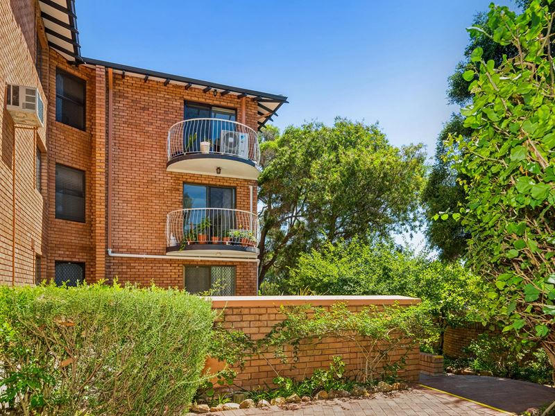6/172 Bagot Road, Subiaco