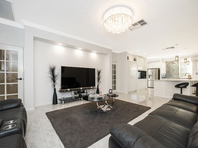 7 Ailsa Way, The Vines