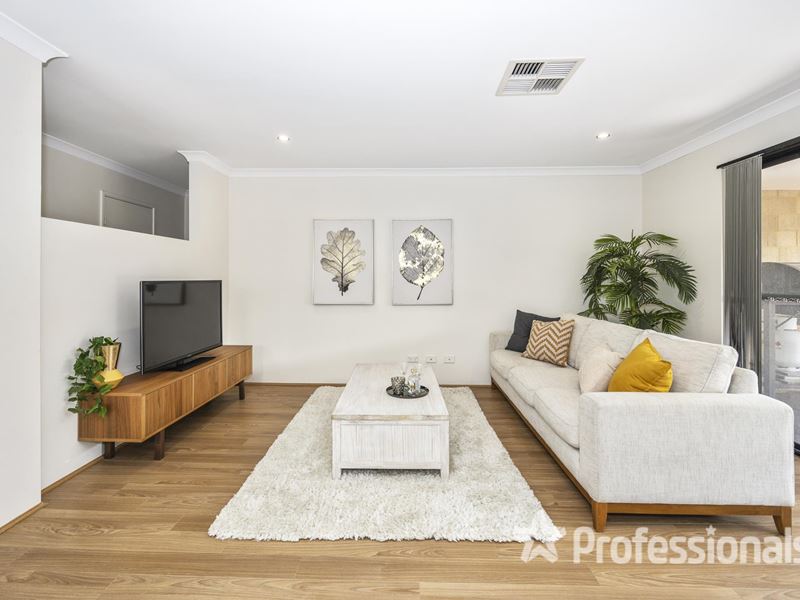4 Dunk Street, Yanchep