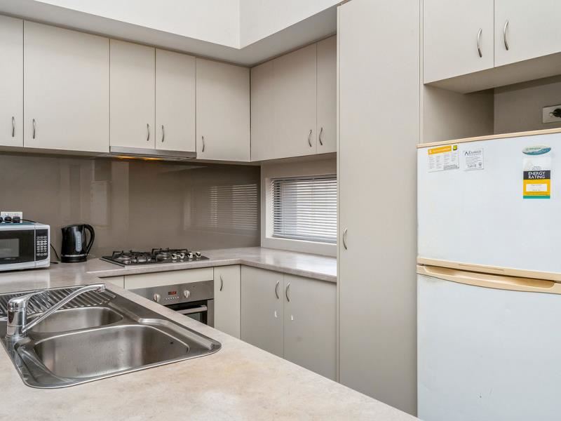 1/22 Wooramel Way, Nollamara WA 6061