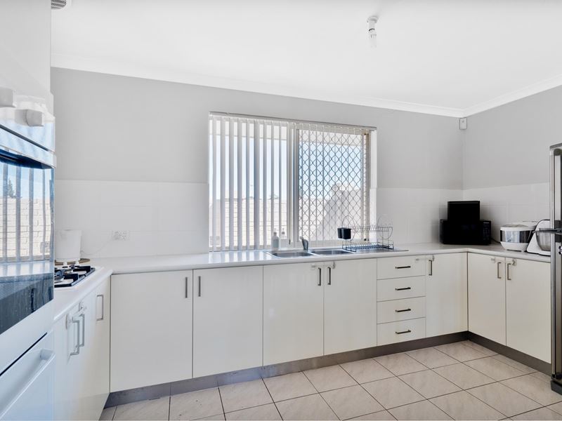 1/9 Ravenswood Drive, Nollamara