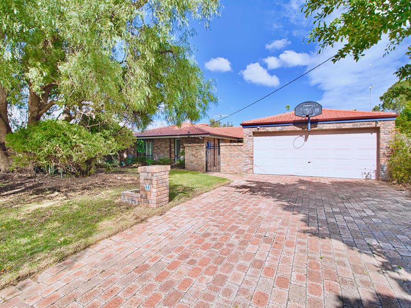 88 Cambridge Crescent, Cooloongup WA 6168