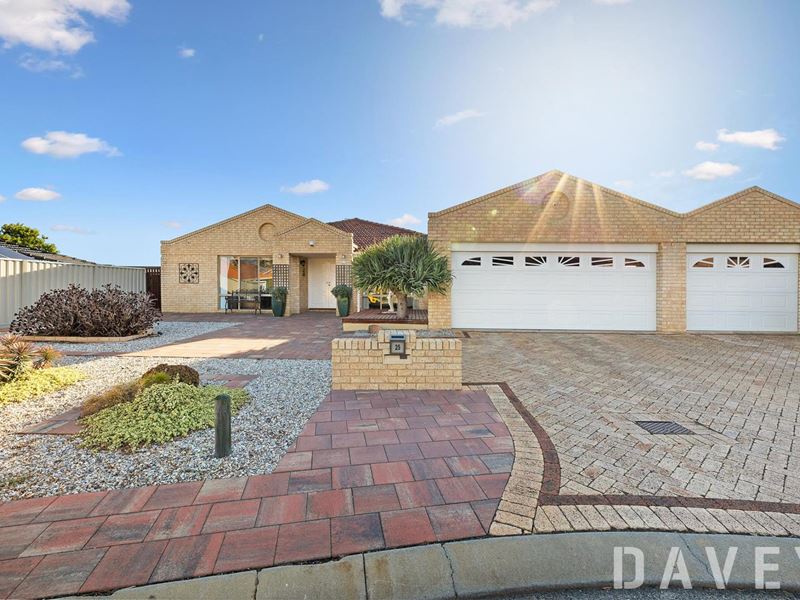 25 Bainbridge Mews, Currambine