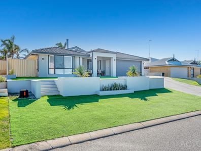 87 Templetonia Promenade, Halls Head WA 6210