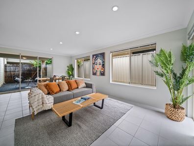 75 Moorland Street, Doubleview WA 6018