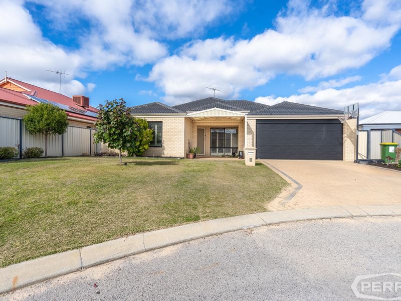 3 Roseburg Court, Meadow Springs
