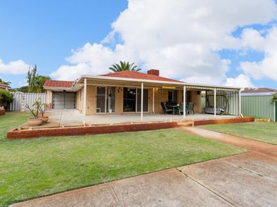 18 Darling Court, Maddington WA 6109